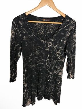 Y2K Sivan black & tan acid wash lettuce hem tunic top size M